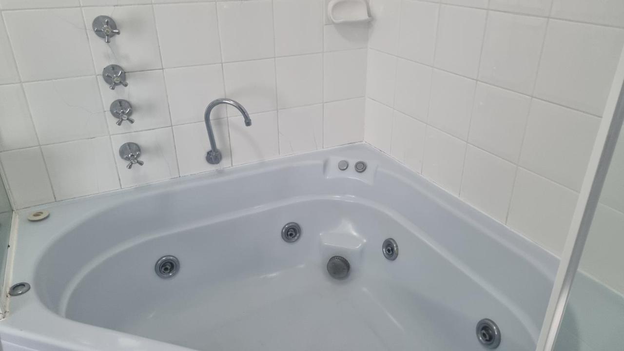 פורסטר Forstay Motel מראה חיצוני תמונה