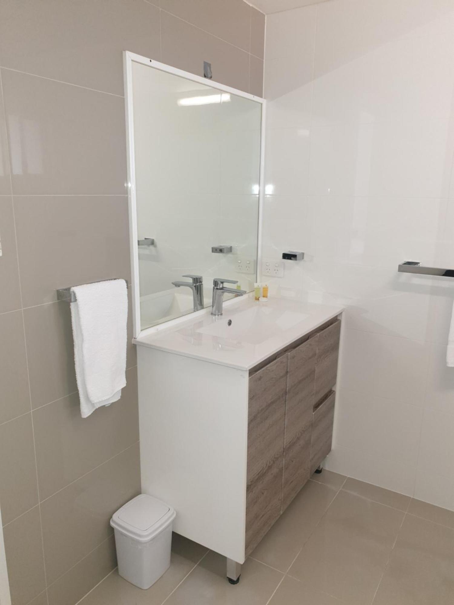 פורסטר Forstay Motel מראה חיצוני תמונה